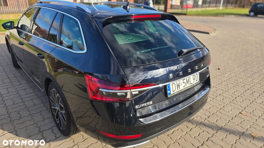 Skoda Superb 2.0 TDI SCR 4x4 L&K DSG - 9