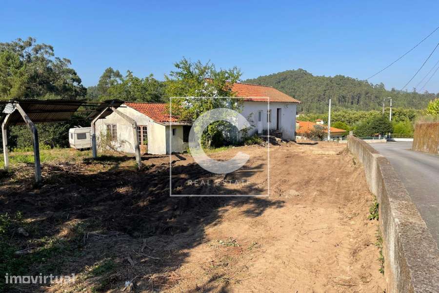 CASA PARA RESTAURO - COSSOURADO, BARCELOS - Grande imagem: 4/9