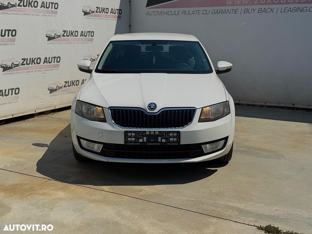 Skoda Octavia 2014 photo 2