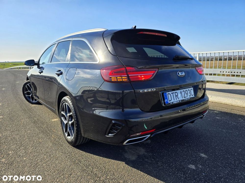 Kia Ceed 1.6 CRDi GT Line - 3