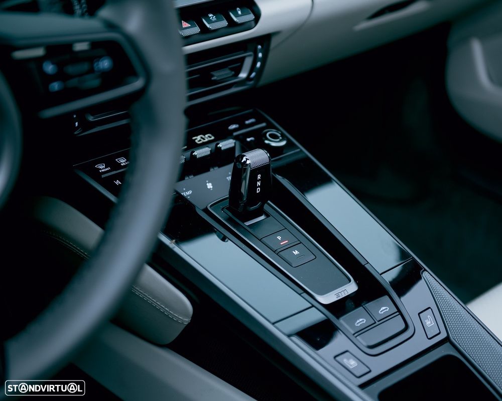 Porsche 911 (992) - 43