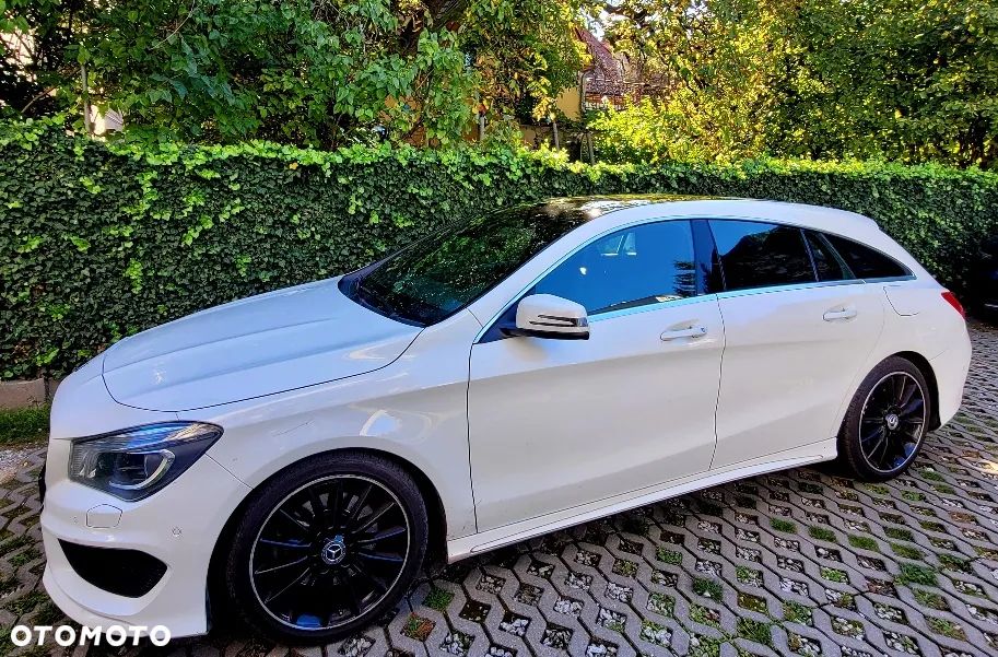 Mercedes-Benz CLA 250 4-Matic AMG Line - 1
