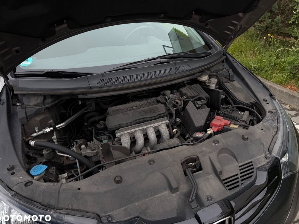 Honda Civic 1.4 i-VTEC Comfort - 16