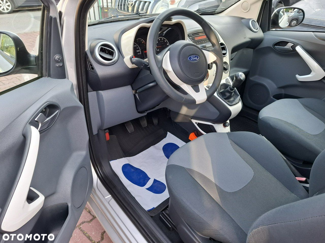 Ford KA 1.2 Trend+ - 11