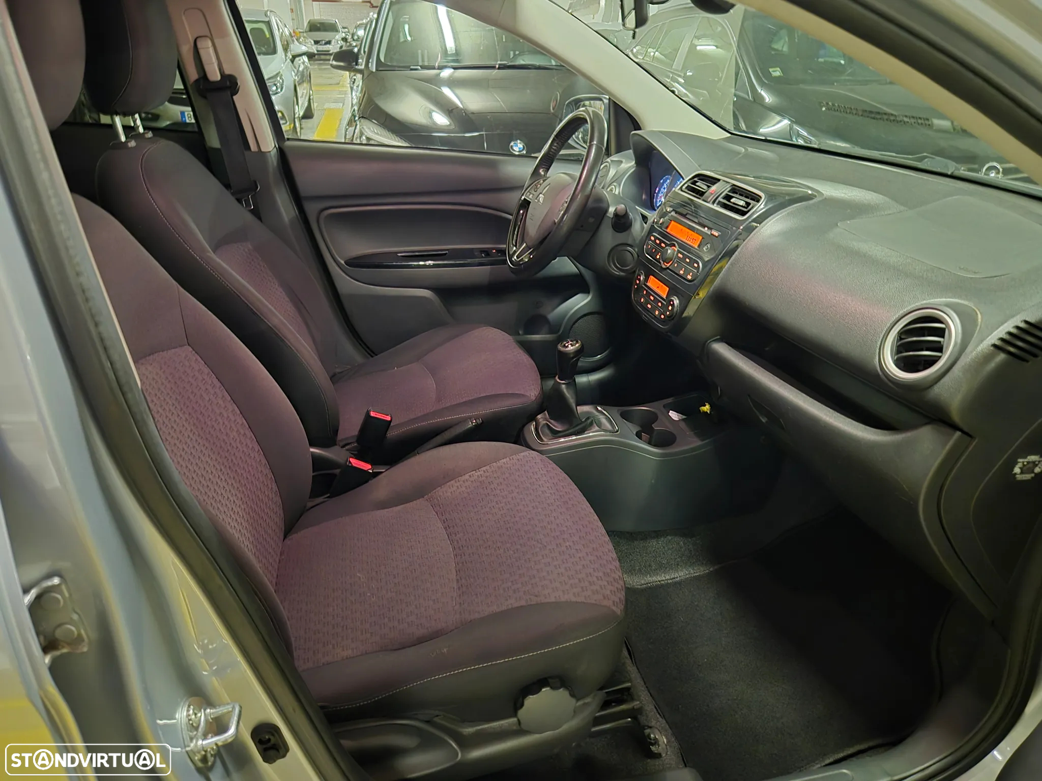 Mitsubishi Space Star 1.2 Intense - 19
