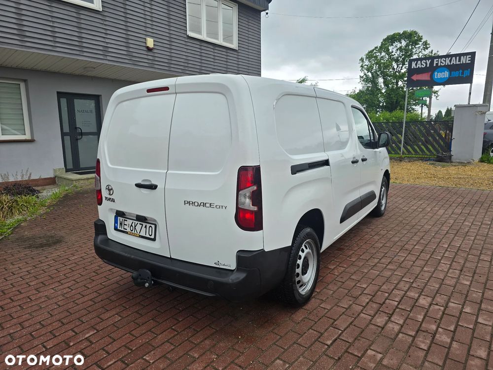 Toyota Proace City - 14