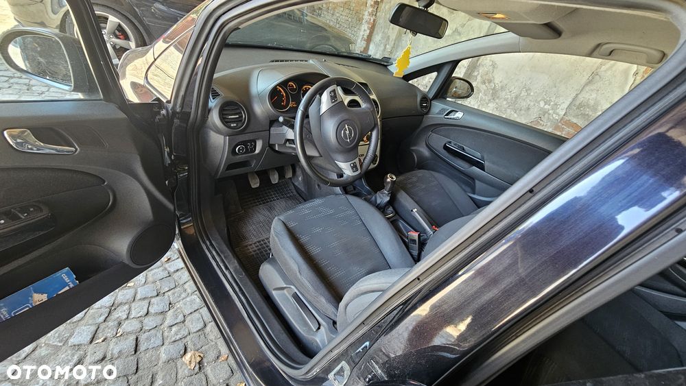 Opel Corsa - 5