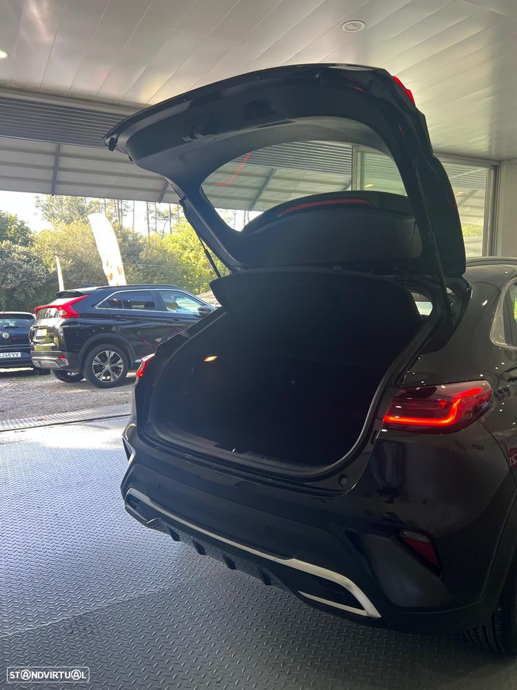 Kia Xceed 2023 photo 5