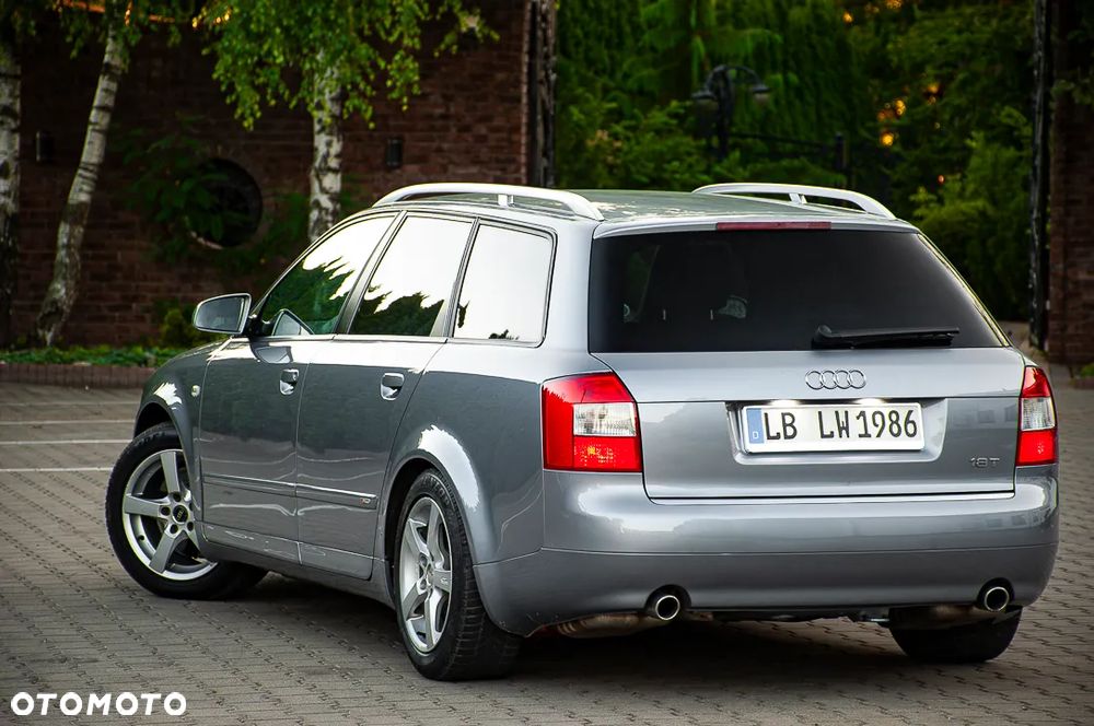 Audi A4 Avant 1.8 T - 9