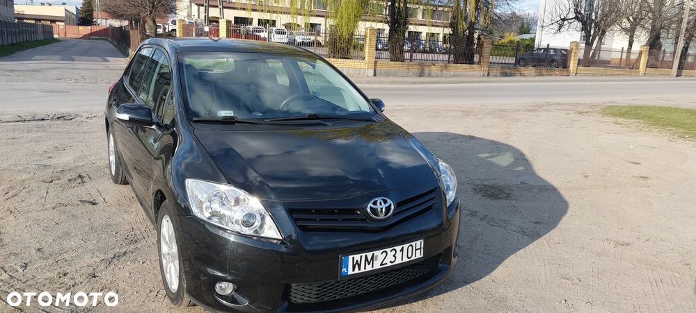 Toyota Auris 1.6 Luna - 10