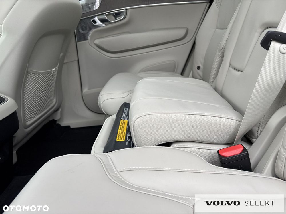 Volvo XC 90 - 15