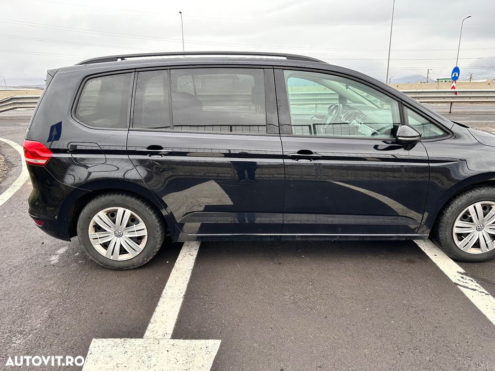 Volkswagen Touran 2.0 TDI SCR DSG Comfortline - 8