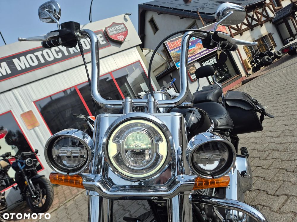 Harley-Davidson Softail Deluxe - 16