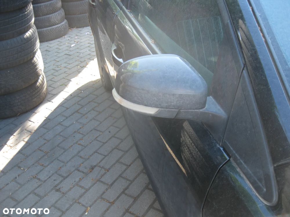 focus mk2 po lifcie kolor f3 lusterko - 1