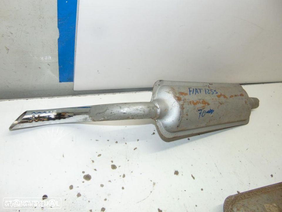 Antigos Fiat 125 S panelas de escape - 3