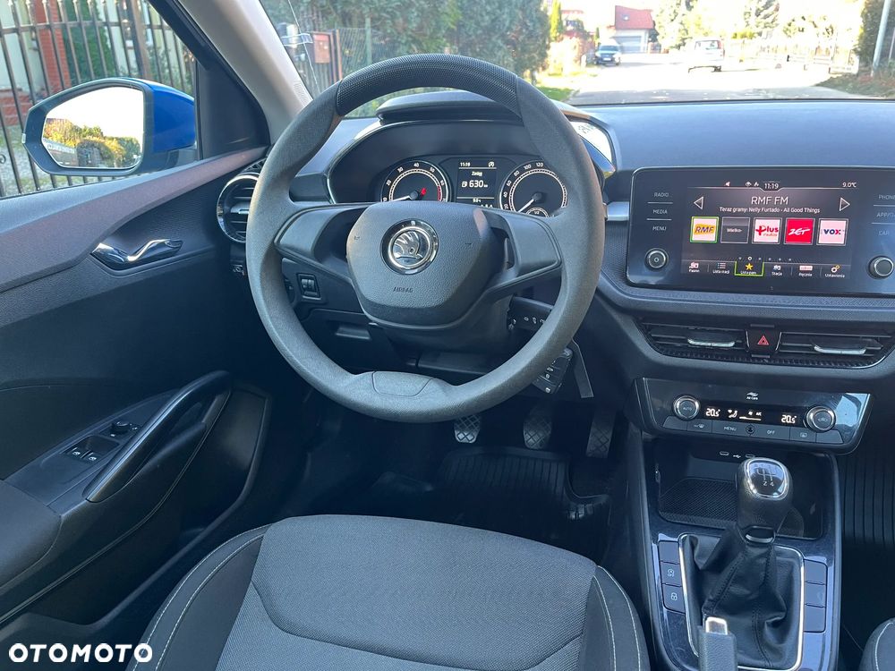 Skoda Fabia 1.0 Ambition - 25