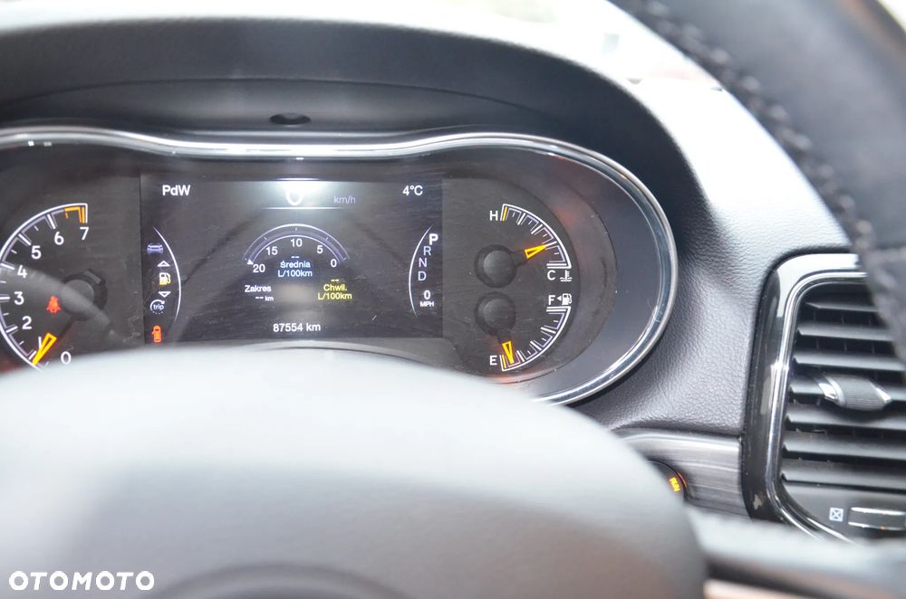 Jeep Grand Cherokee - 9