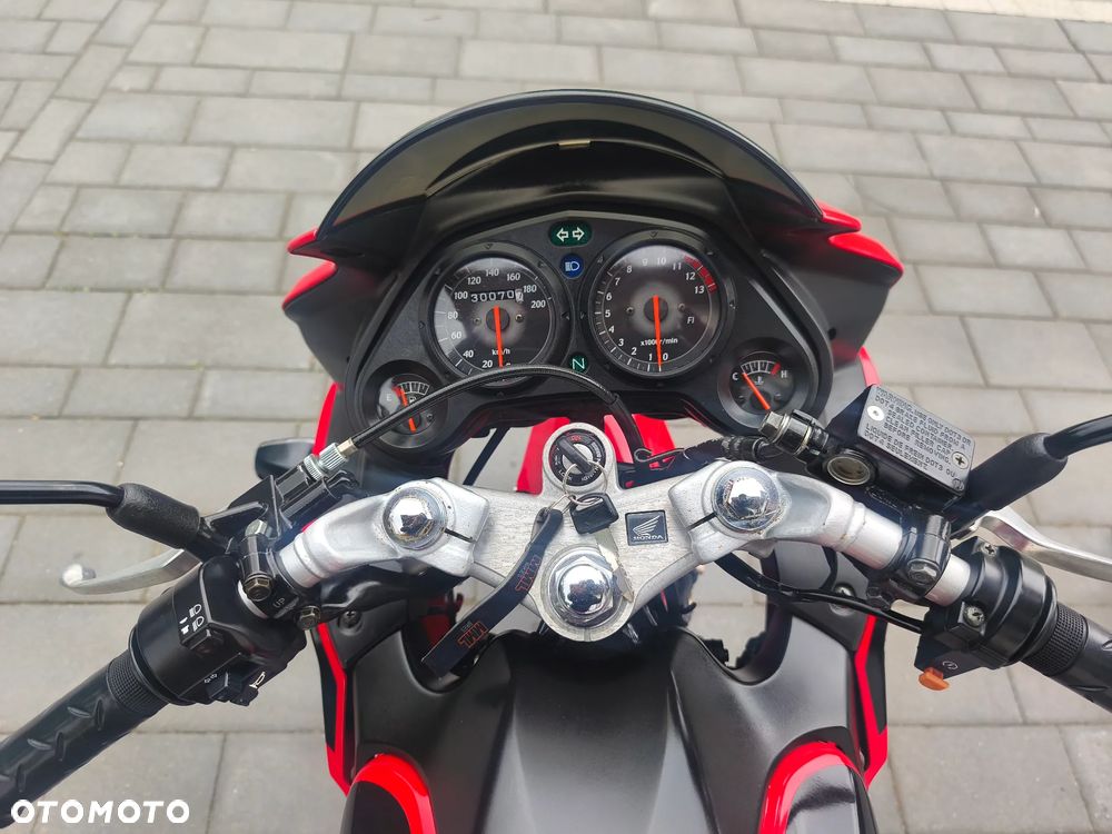 Honda CBR - 23