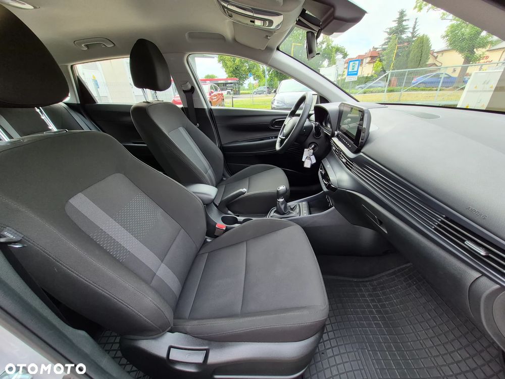 Hyundai i20 1.2 Modern - 16