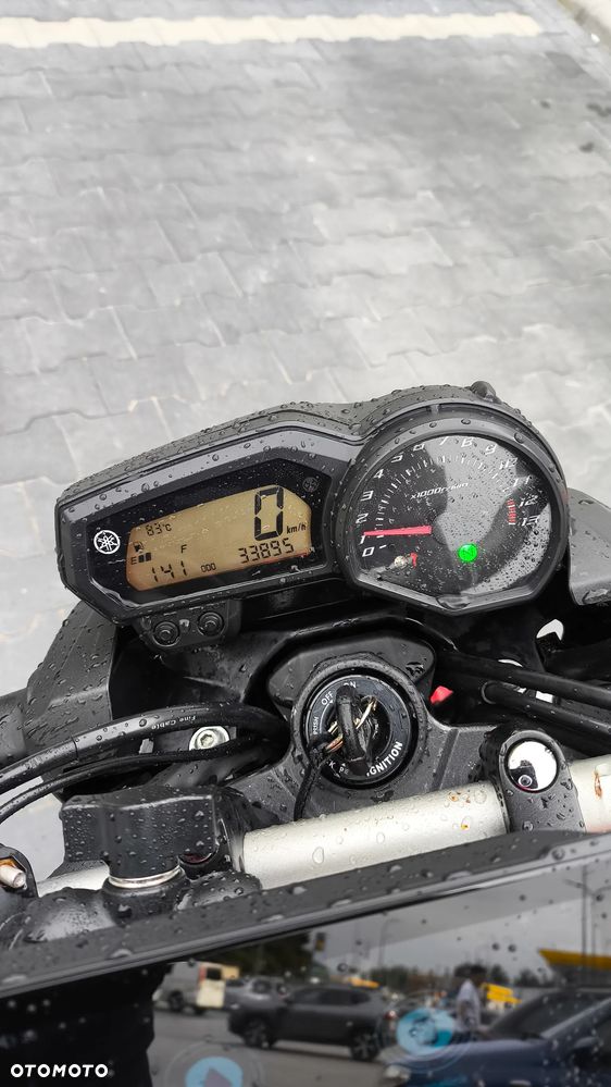 Yamaha XJ - 9