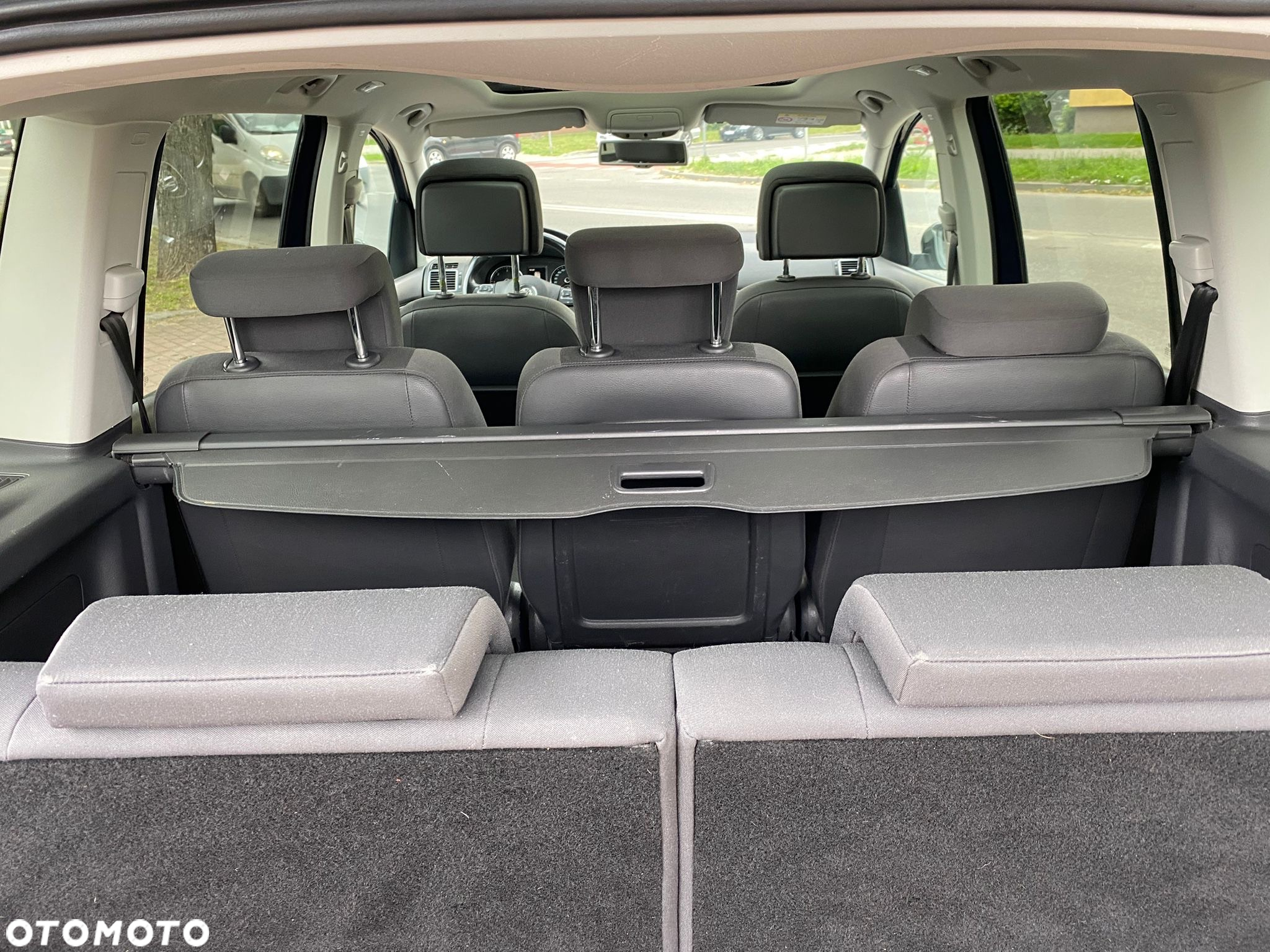 Volkswagen Touran 1.6 TDI DPF Comfortline DSG - 19
