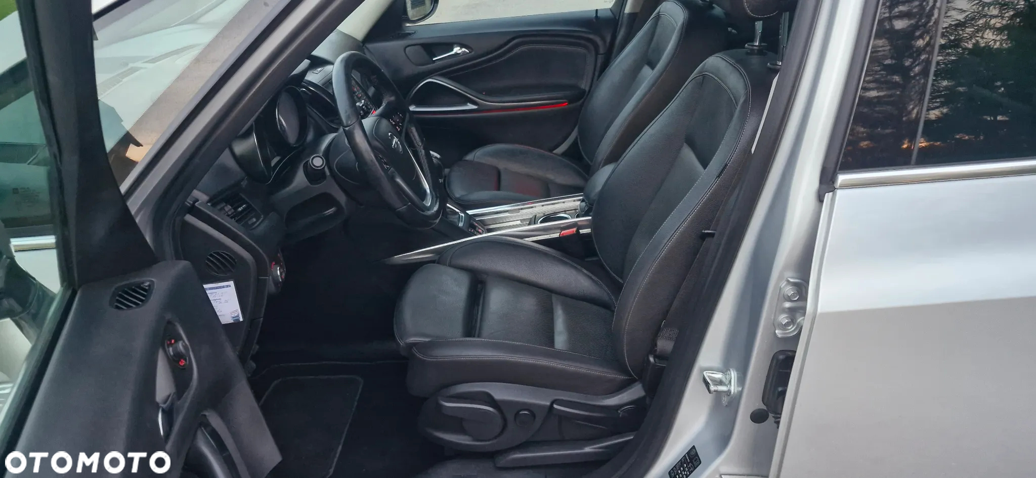 Opel Zafira 1.4 T Elite - 25