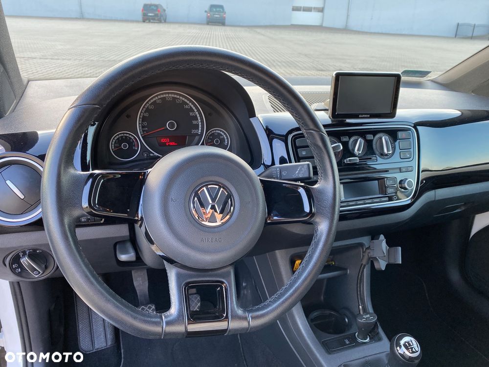 Volkswagen up! 1.0 street - 8