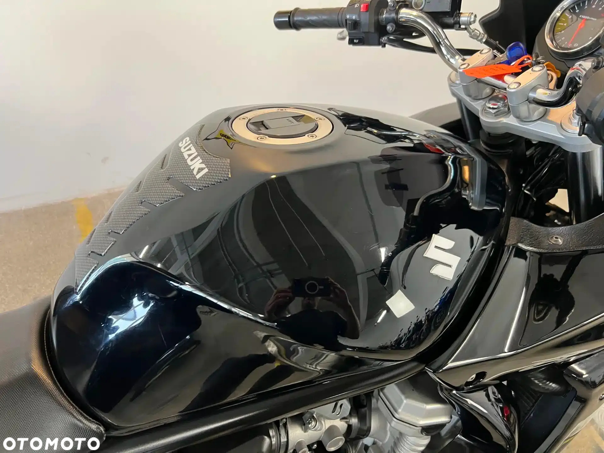 Suzuki Bandit - 8