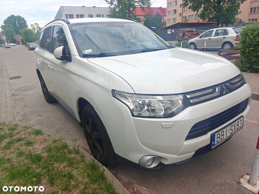 Mitsubishi Outlander - 5