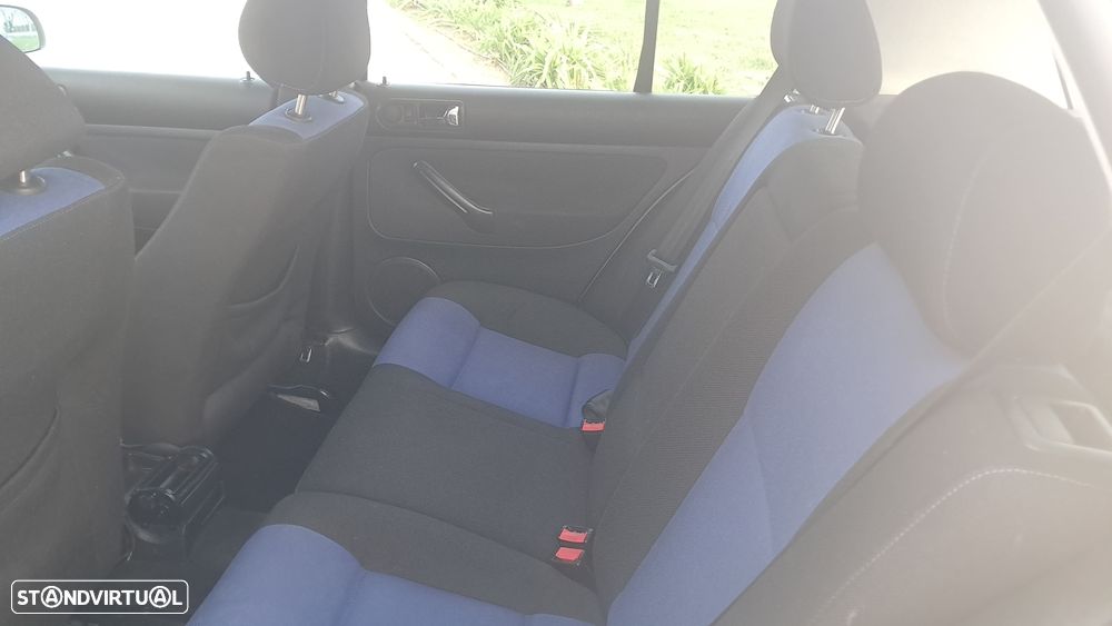 VW Golf 1.9 TDi Confortline AC - 15