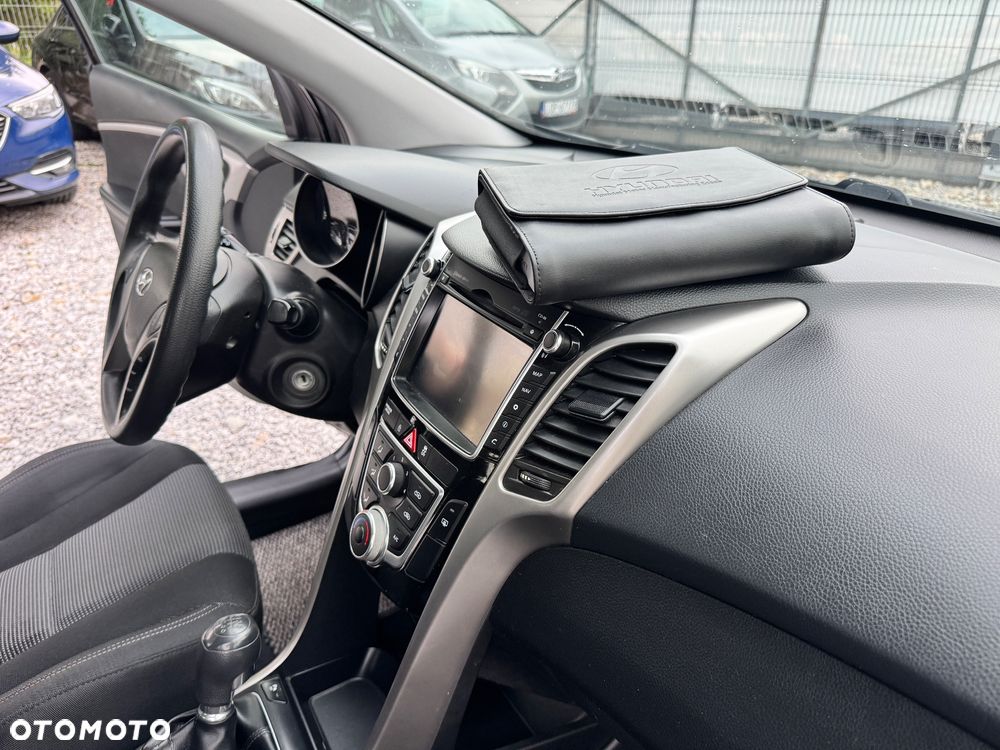 Hyundai i30 - 28