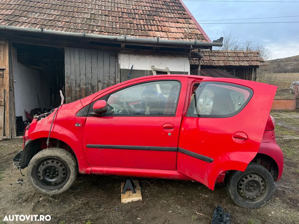 Dezmembrez Citroën C1 / Toyota Aygo / Peugeot 107 • Piese 1.4 HDi și 1.0 Benzină - 9