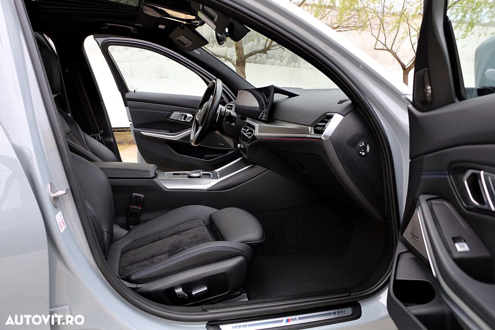 BMW Seria 3 330i xDrive AT - 7