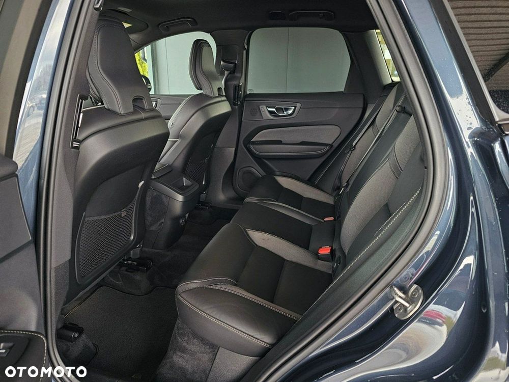 Volvo XC 60 - 24