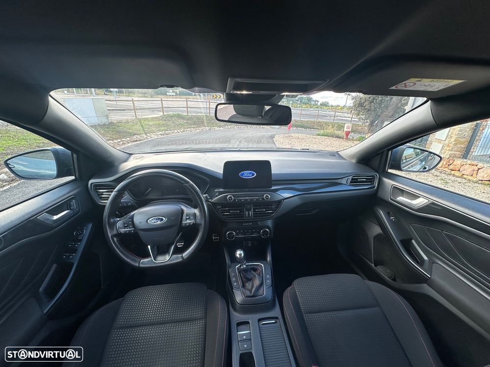 Ford Focus 1.5 TDCi EcoBlue ST-Line - 7