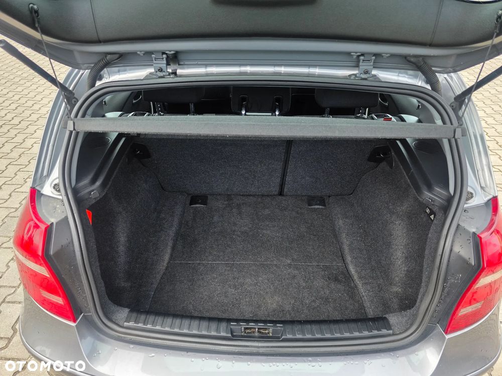 BMW Seria 1 116d - 10
