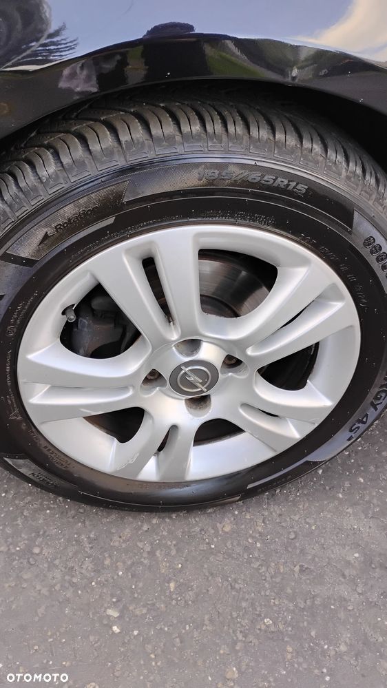 Opel Corsa - 32