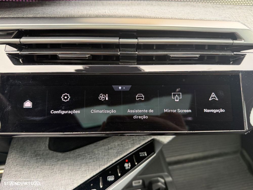 Peugeot E-5008 73 kWh GT - 39