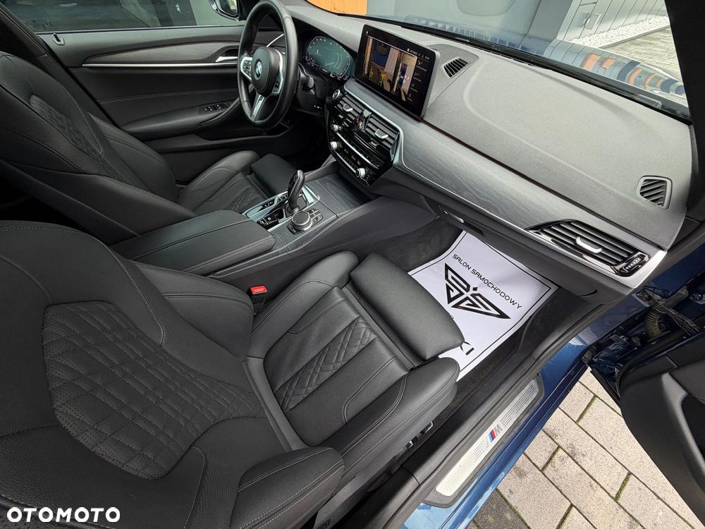 BMW Seria 5 530i xDrive mHEV M Sport sport - 20