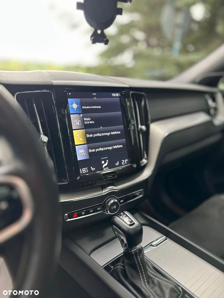 Volvo XC 60 T5 GPF AWD R-Design - 15