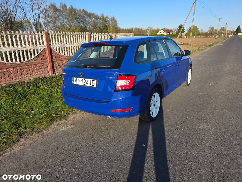 Skoda Fabia 1.0 TSI Active - 3