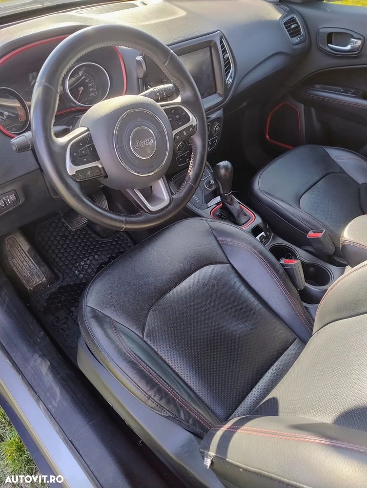 Jeep Compass 2.0 M-Jet 4x4 AT9 Low Trailhawk - 11