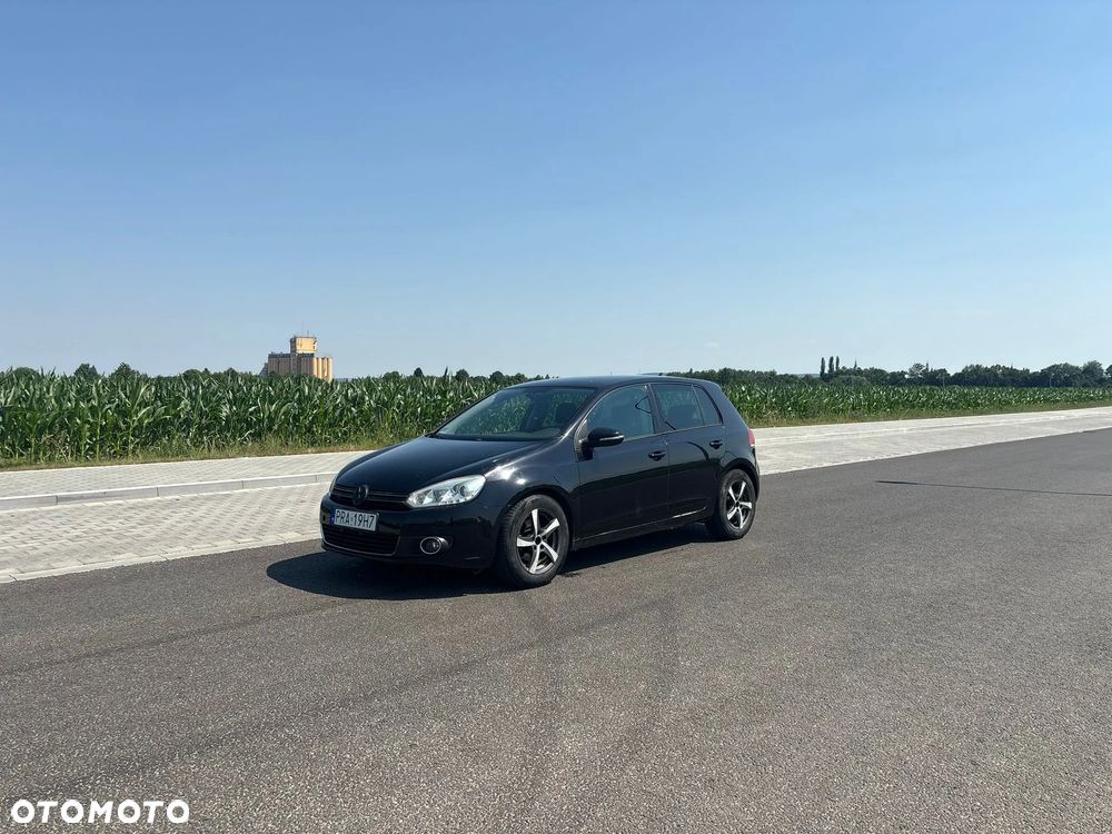 Volkswagen Golf 1.6 TDI Highline - 5
