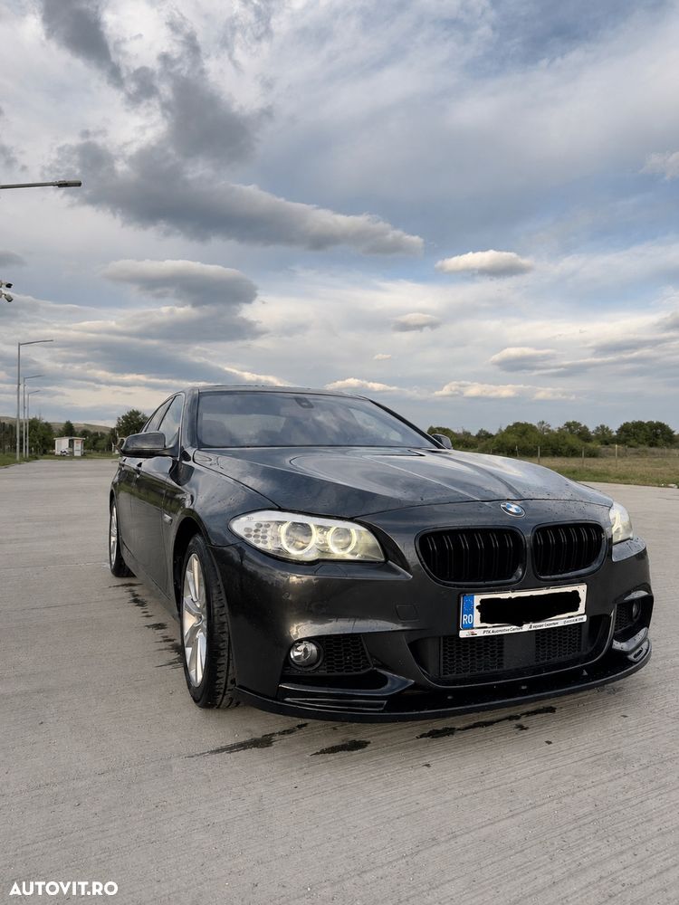 BMW Seria 5 525d xDrive - 1