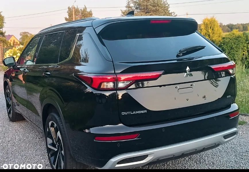 Mitsubishi Outlander - 31