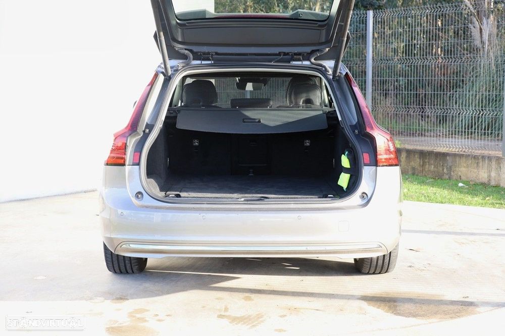 Volvo V90 2.0 T6 PHEV Inscription Expression AWD - 5