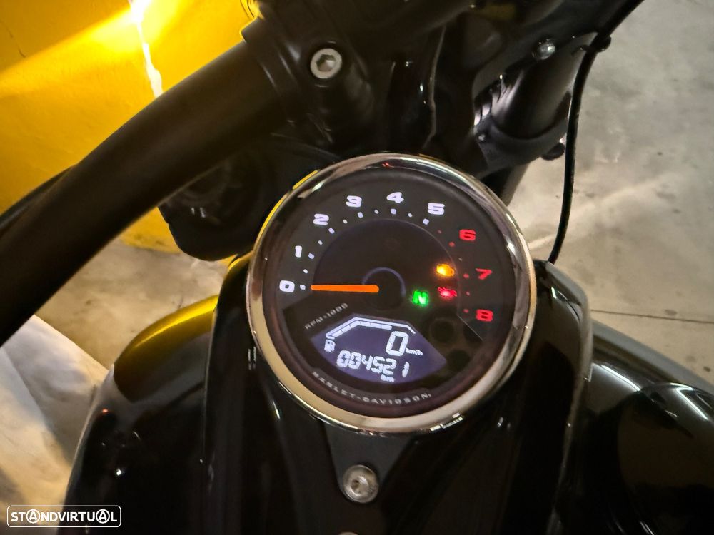 Harley-Davidson FX Fat bob 114 - 18