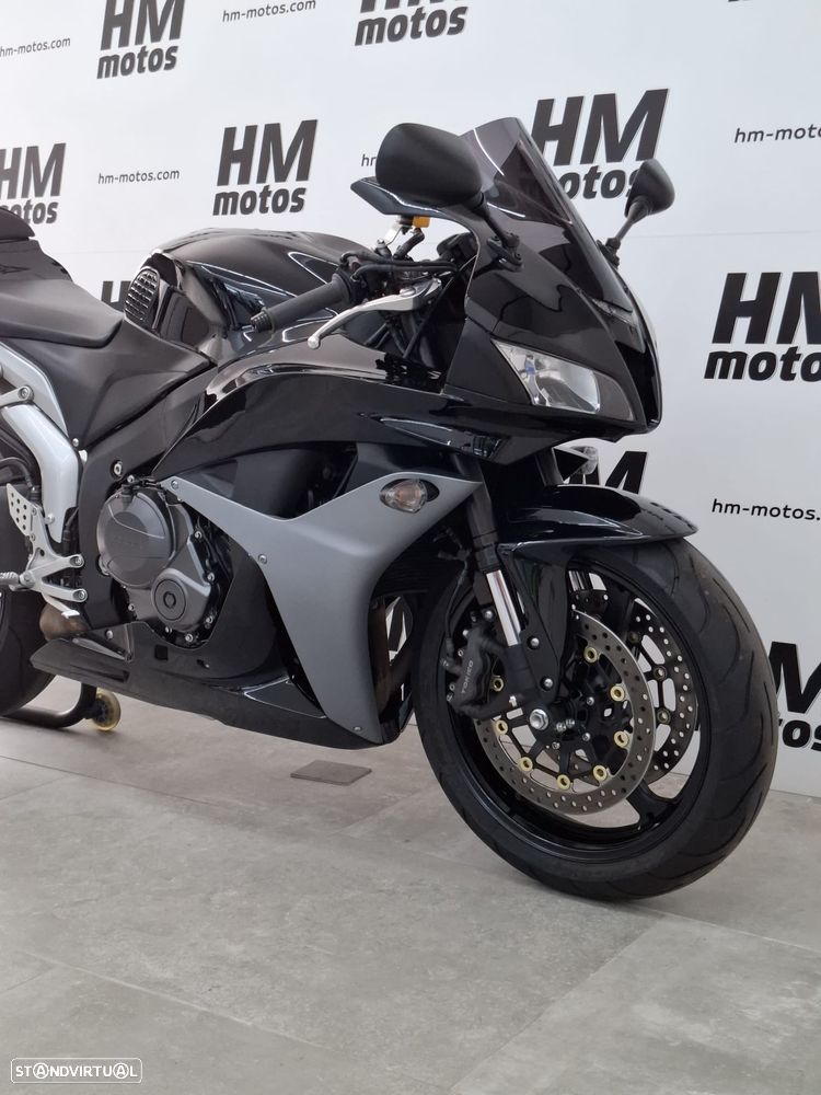Honda CBR 600RR - 11