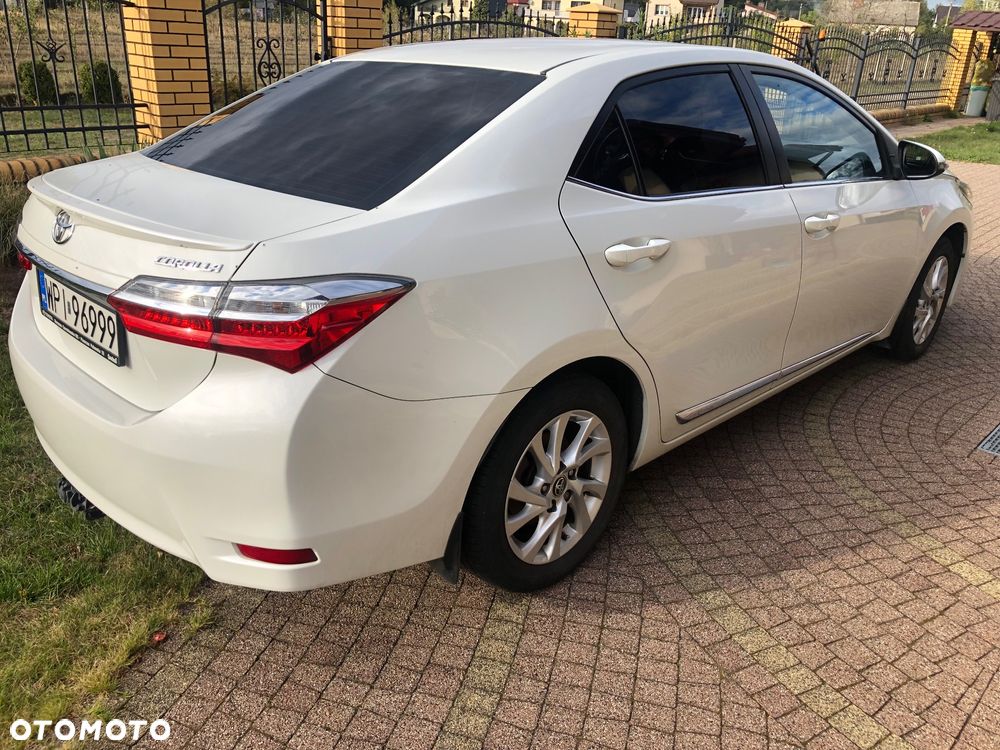 Toyota Corolla 1.6 Classic Plus - 4