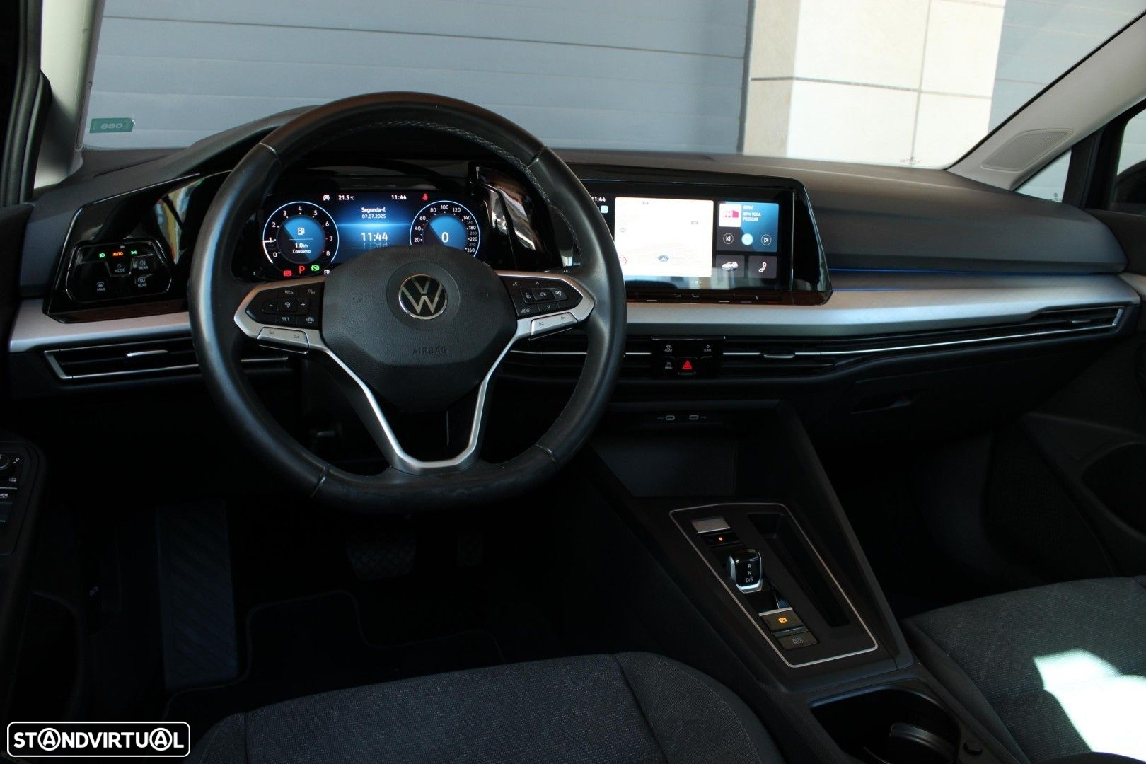 VW Golf Variant 1.5 eTSI Life DSG - 16